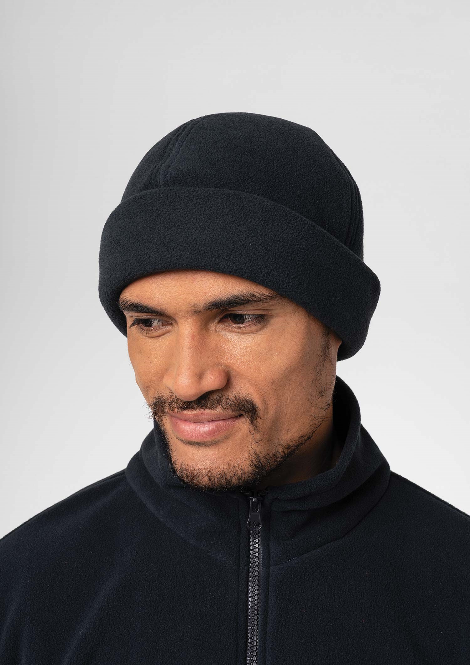 Microfleece Beanie - black