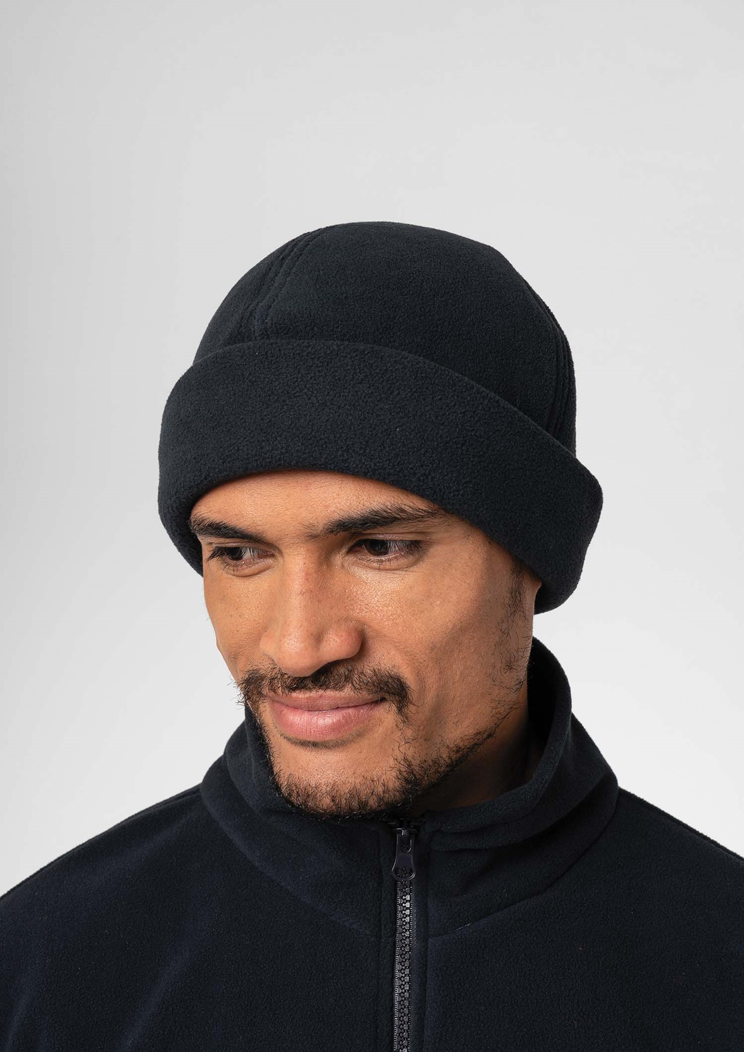 Fold Cuff Beanie - black