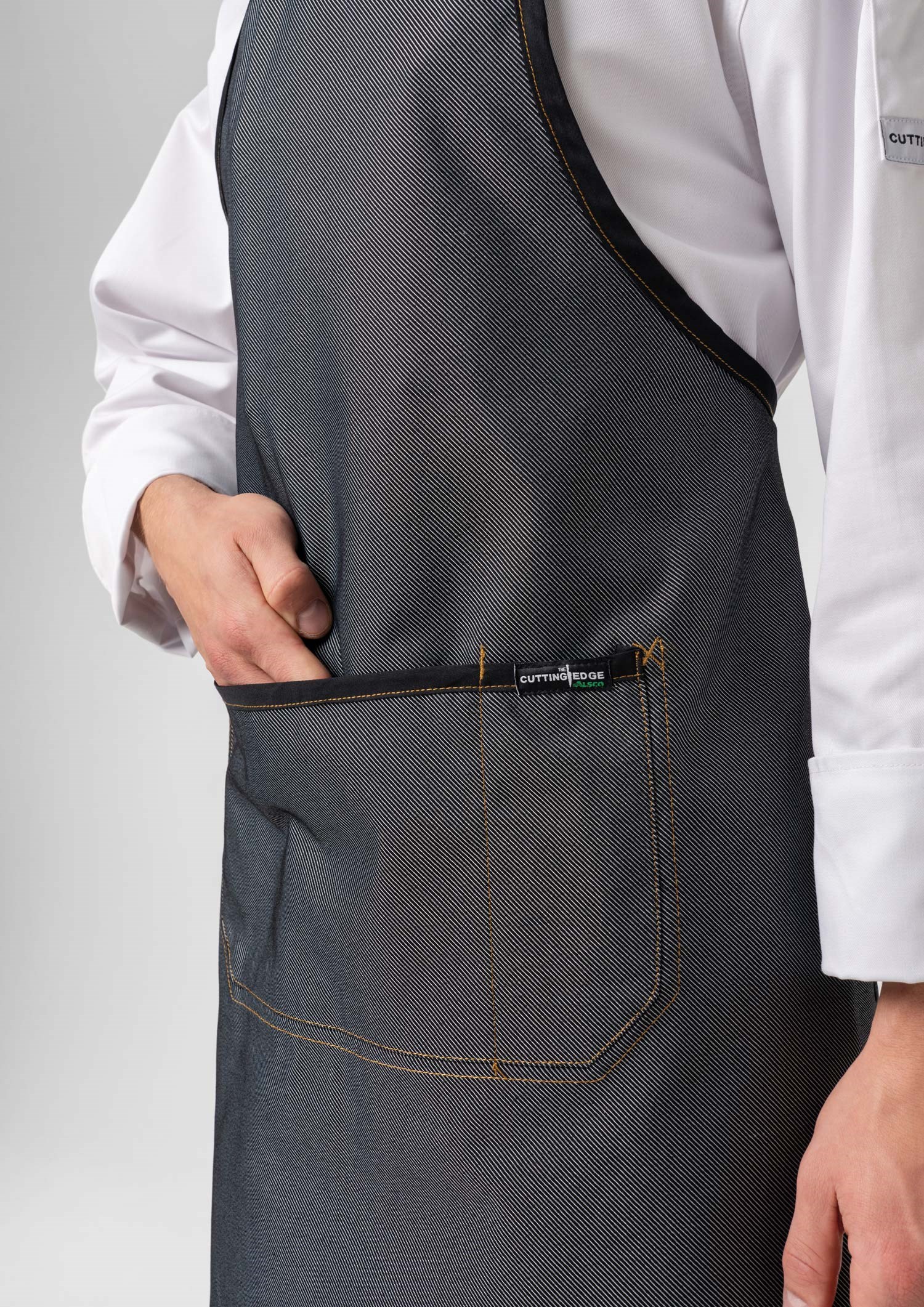Reversible Cross Back Apron - black