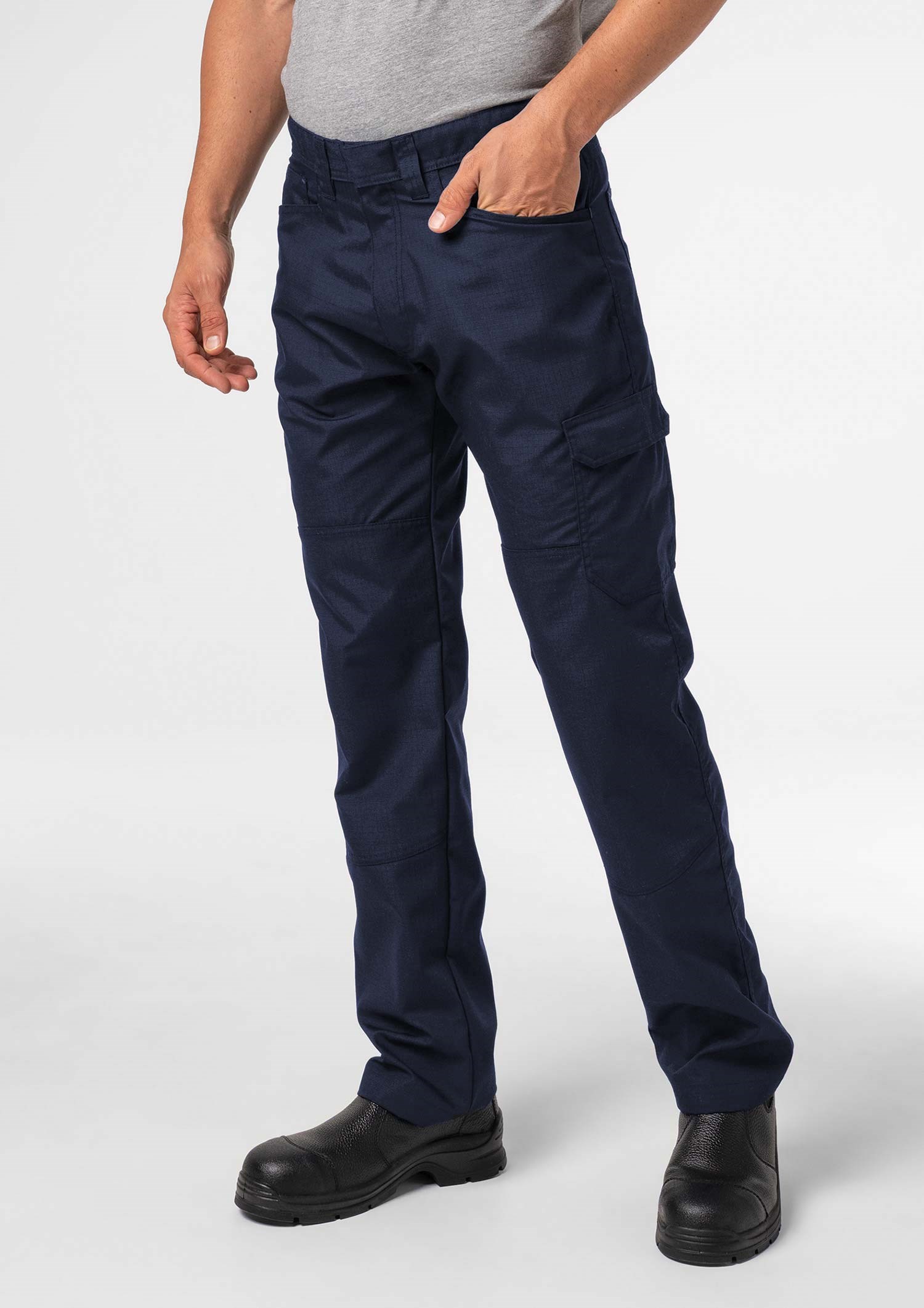 Tech Men's Cargo Pant - navy