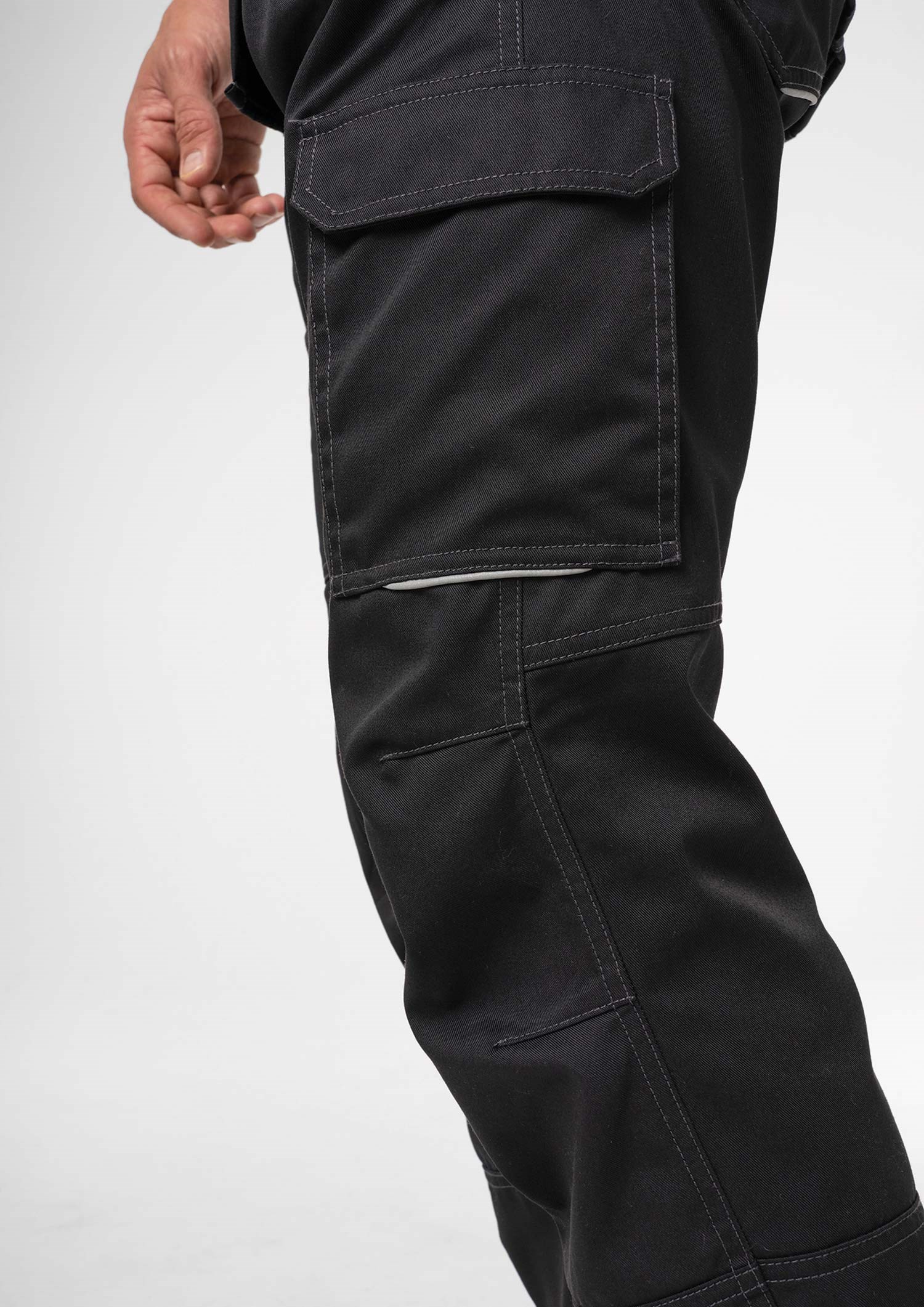 Movement Men's Cargo Pant - black