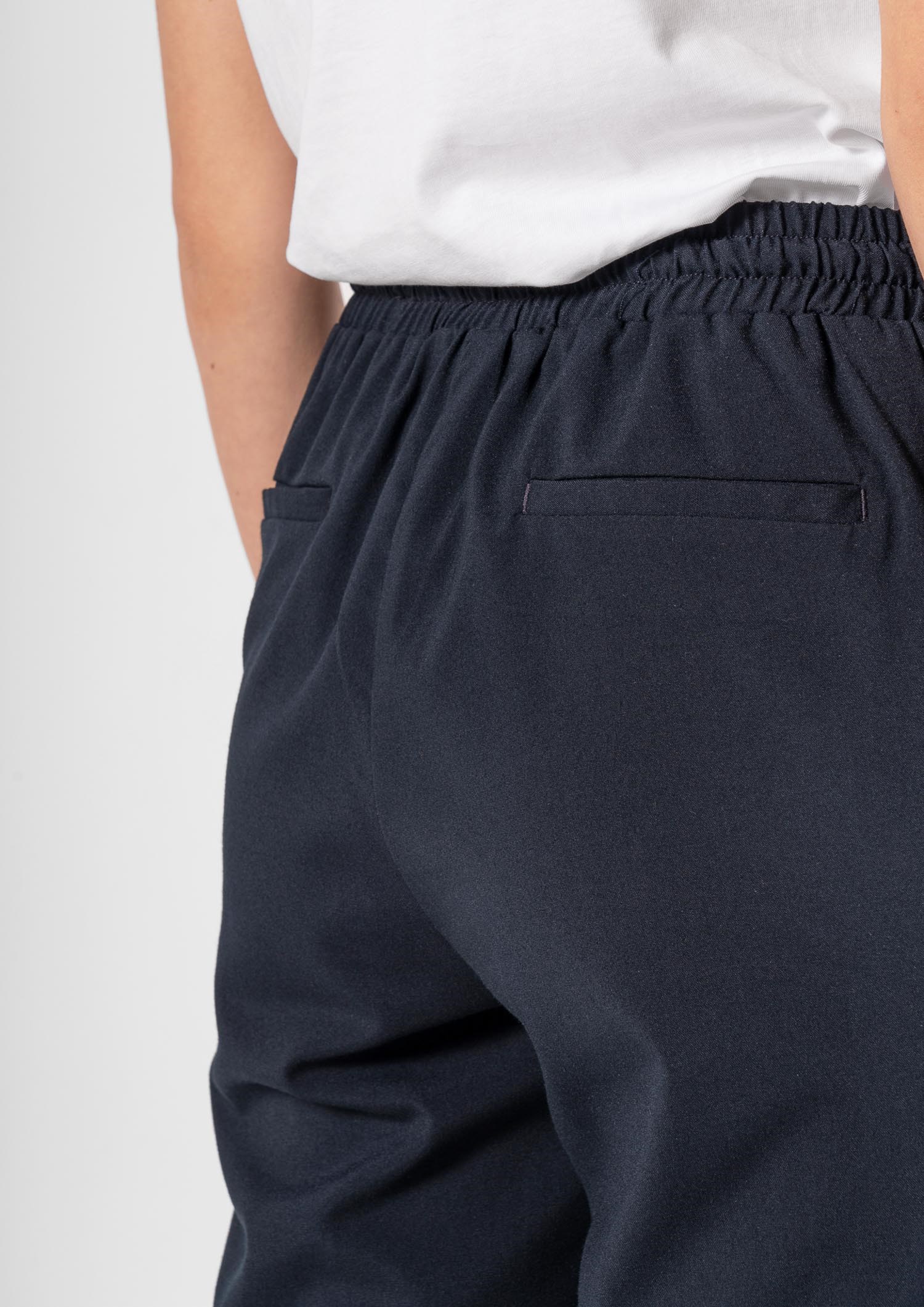 Aria Women's Jogger Pant - navy