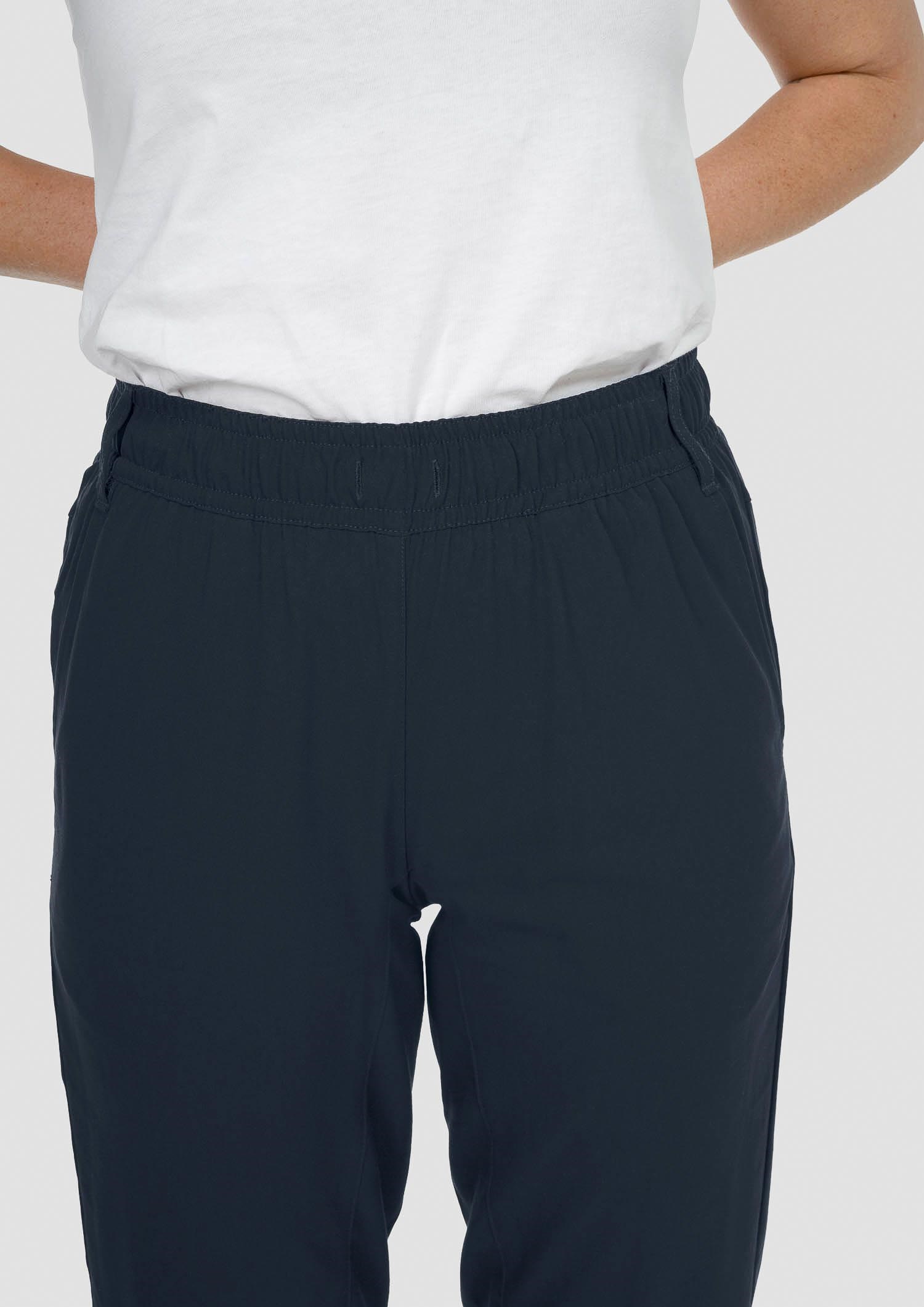 Rata Women's Care Pant - navy