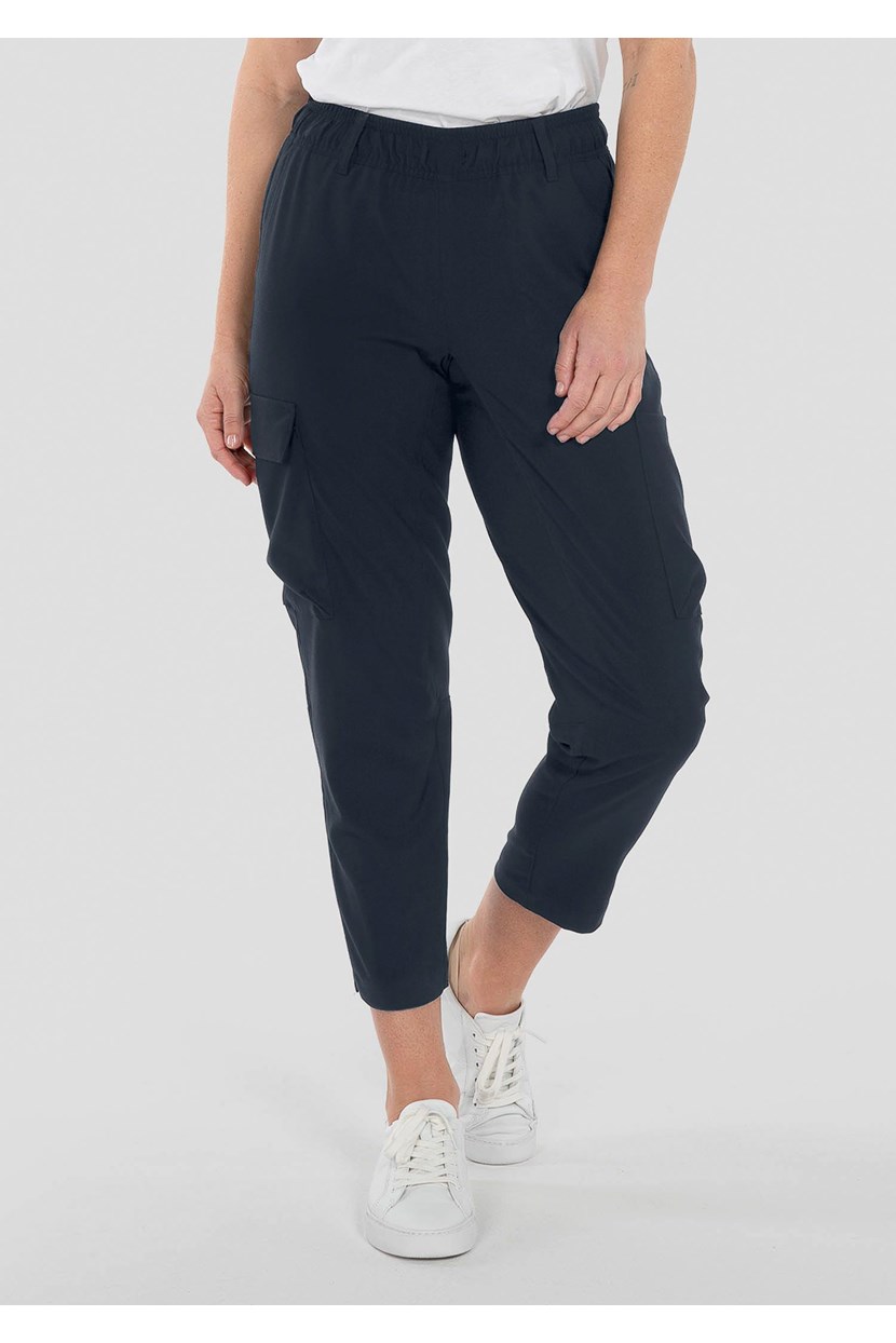 Manuka Women's 3/4 Utility Care Pant