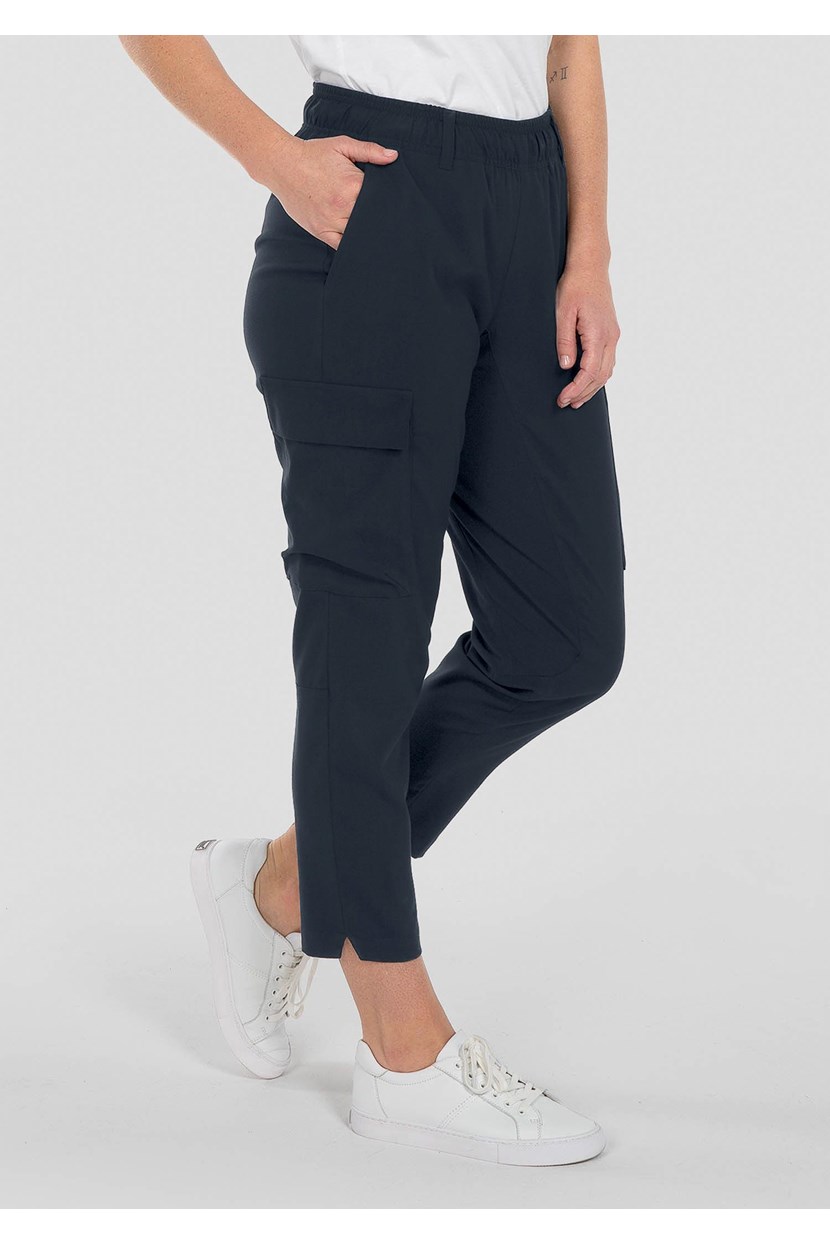 Manuka Women's 3/4 Utility Care Pant