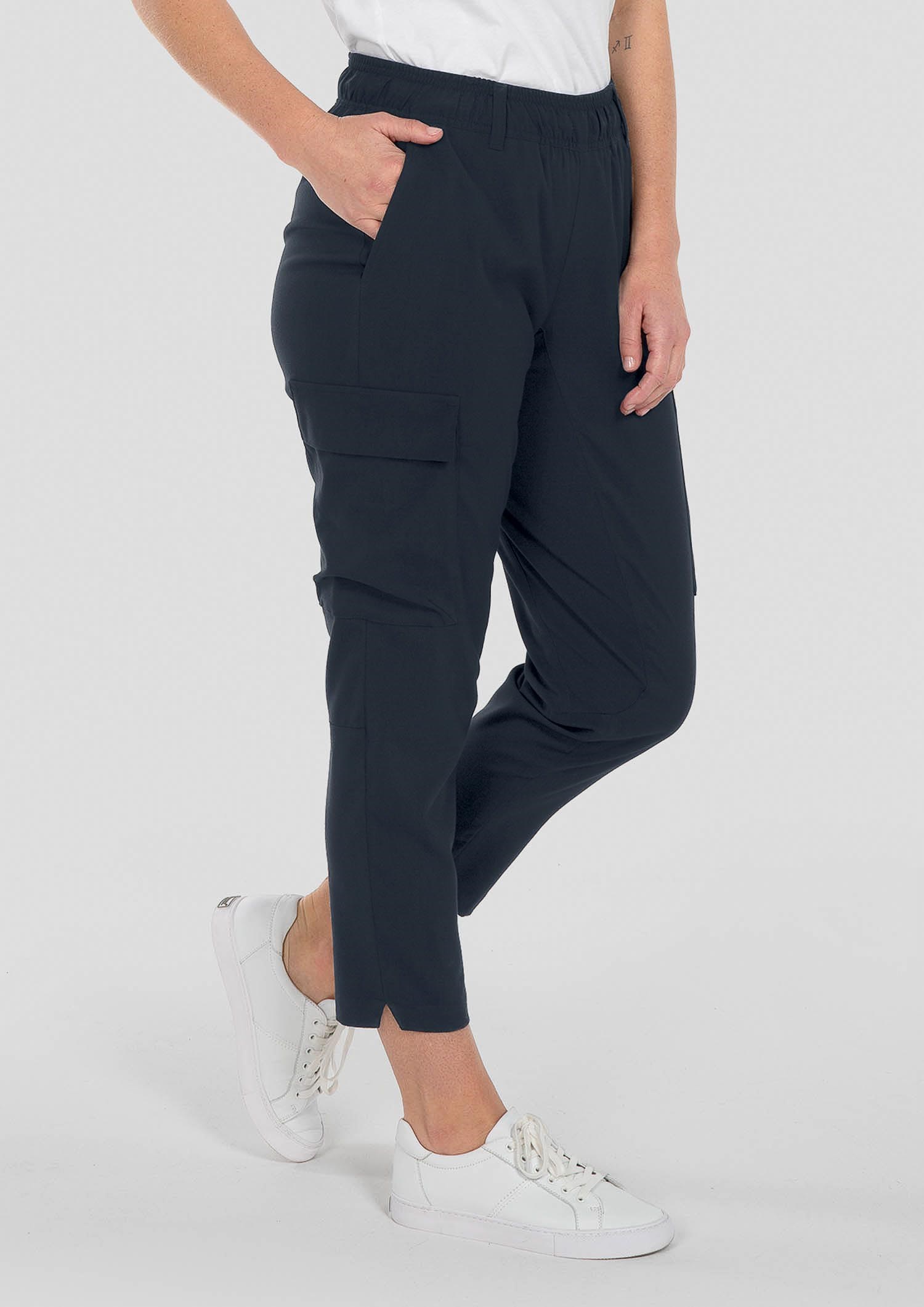 Manuka Women's 3/4 Utility Care Pant - navy