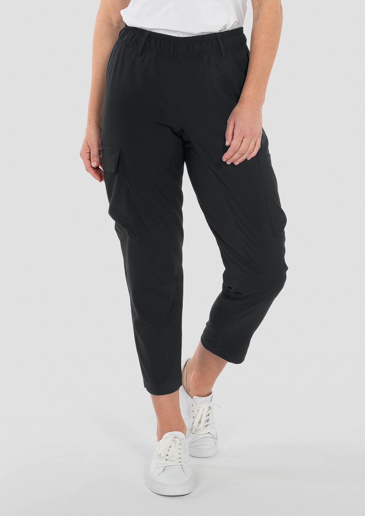 Manuka Women's 3/4 Utility Care Pant - black