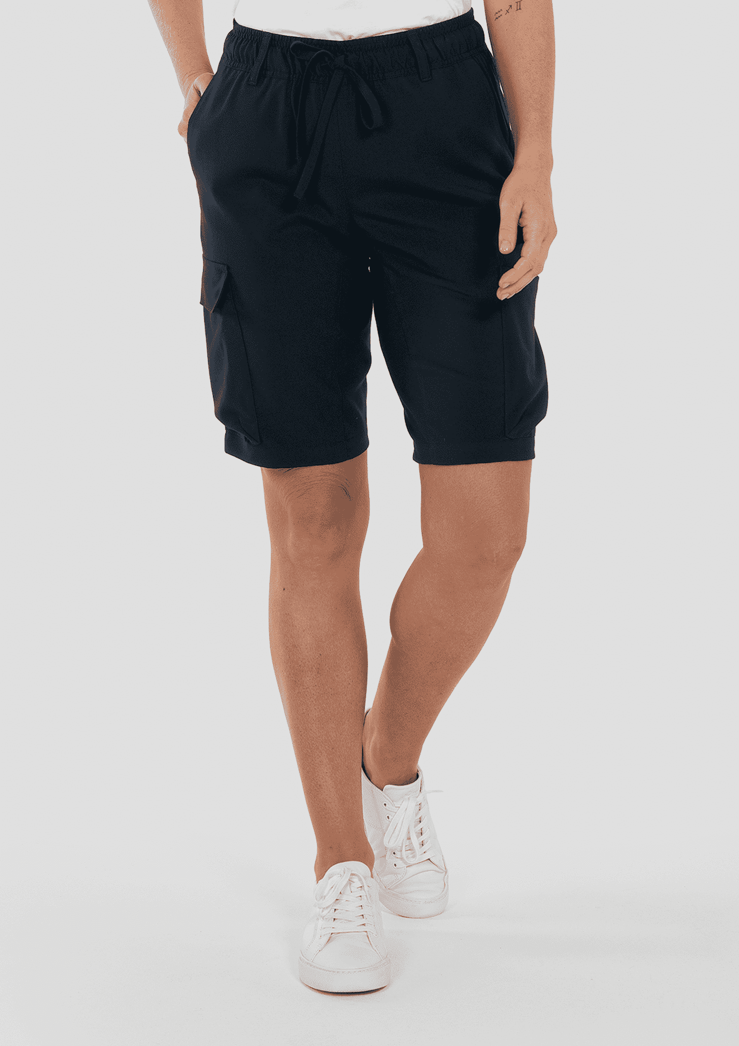 Kanuka Women's Utility Care Short - navy