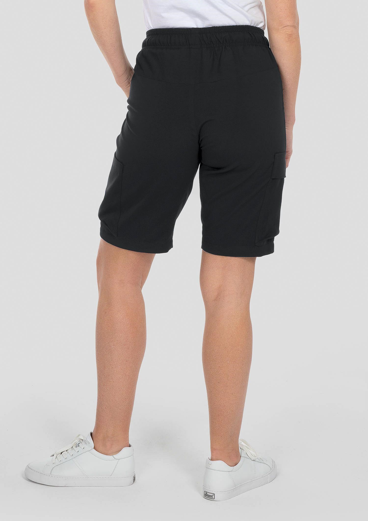 Kanuka Women's Utility Care Short - black