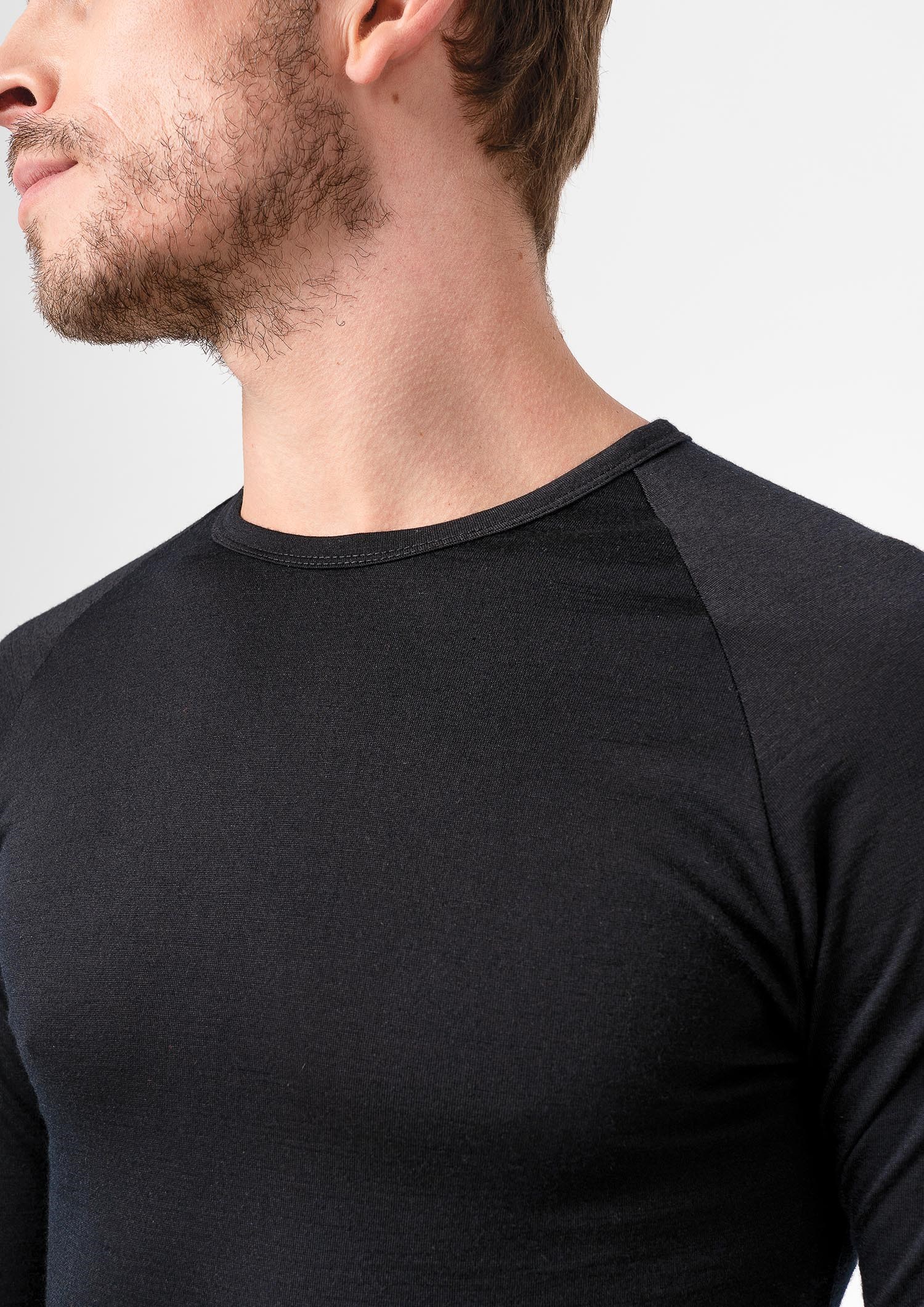 Merino Crew Neck Top - black