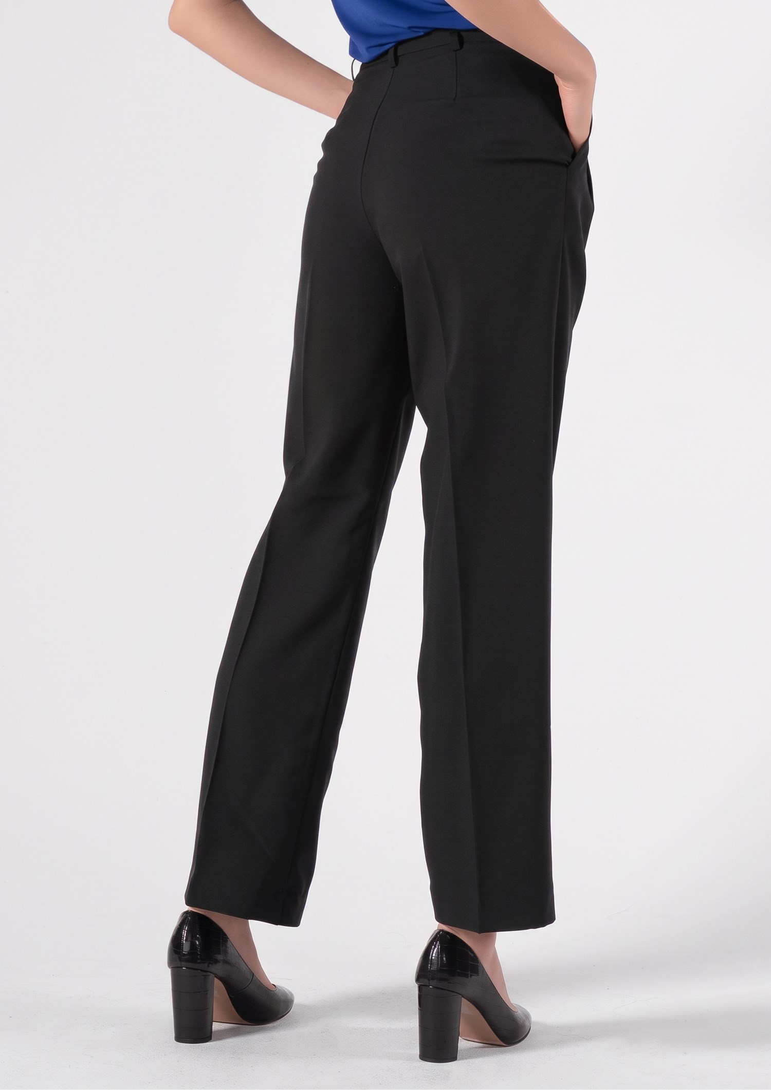 Soft Suiting Women's Twin Pleat Pant - black