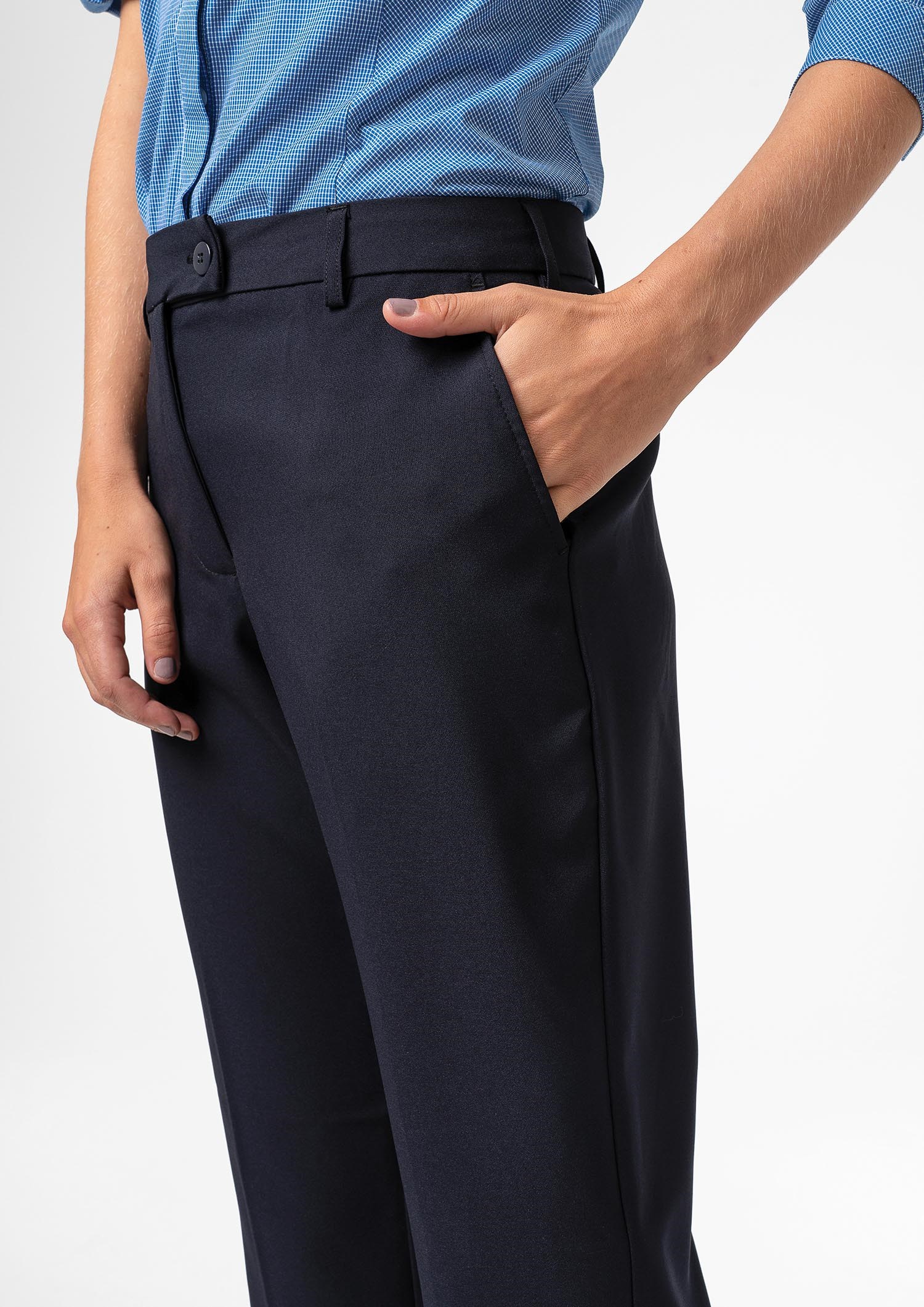 Soft Suiting Women's Crop Pant - navy