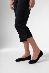Soft Suiting Women's Crop Pant - navy